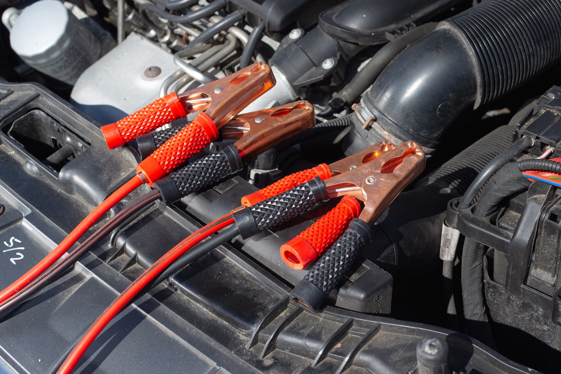 Common Reasons Why Car Batteries Keep Draining Easily